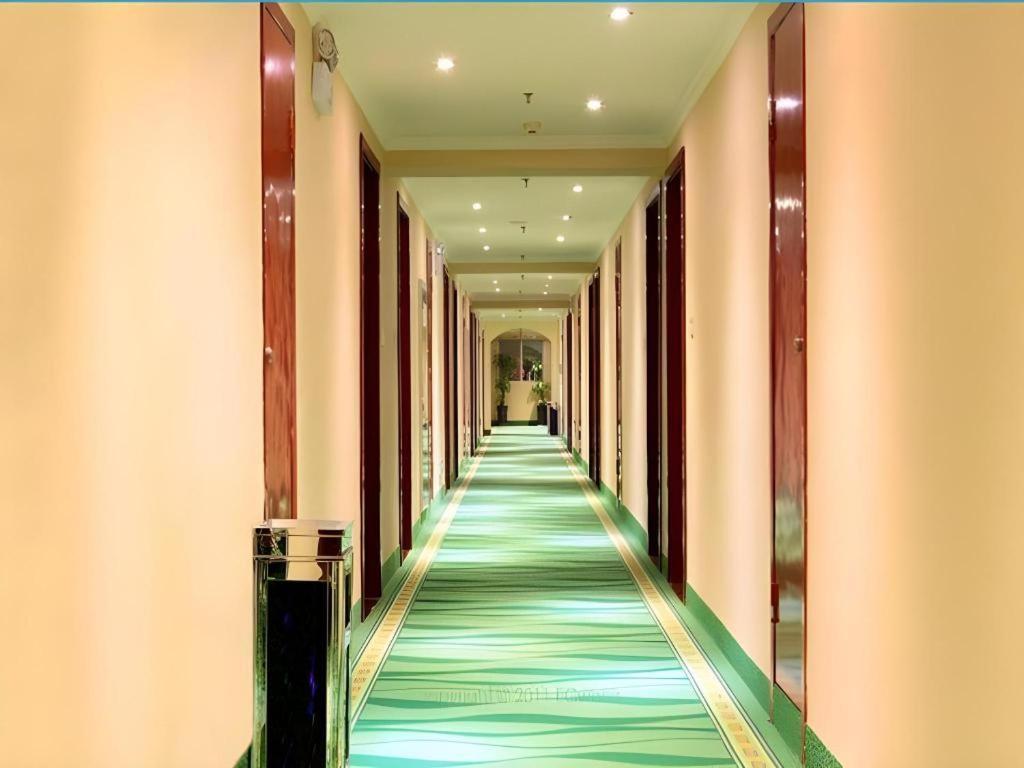 Greentree Inn Xi'An Bell And Drum Tower Food Street Ancient City Wall Ximen Express Hotel Esterno foto